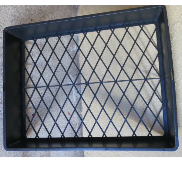 one black plastic tray with holes